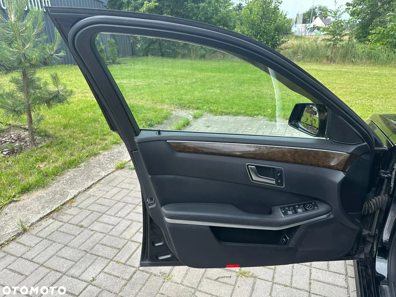 Mercedes-Benz Klasa E - 13
