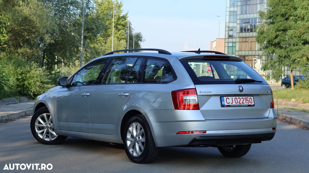 Skoda Octavia - 3