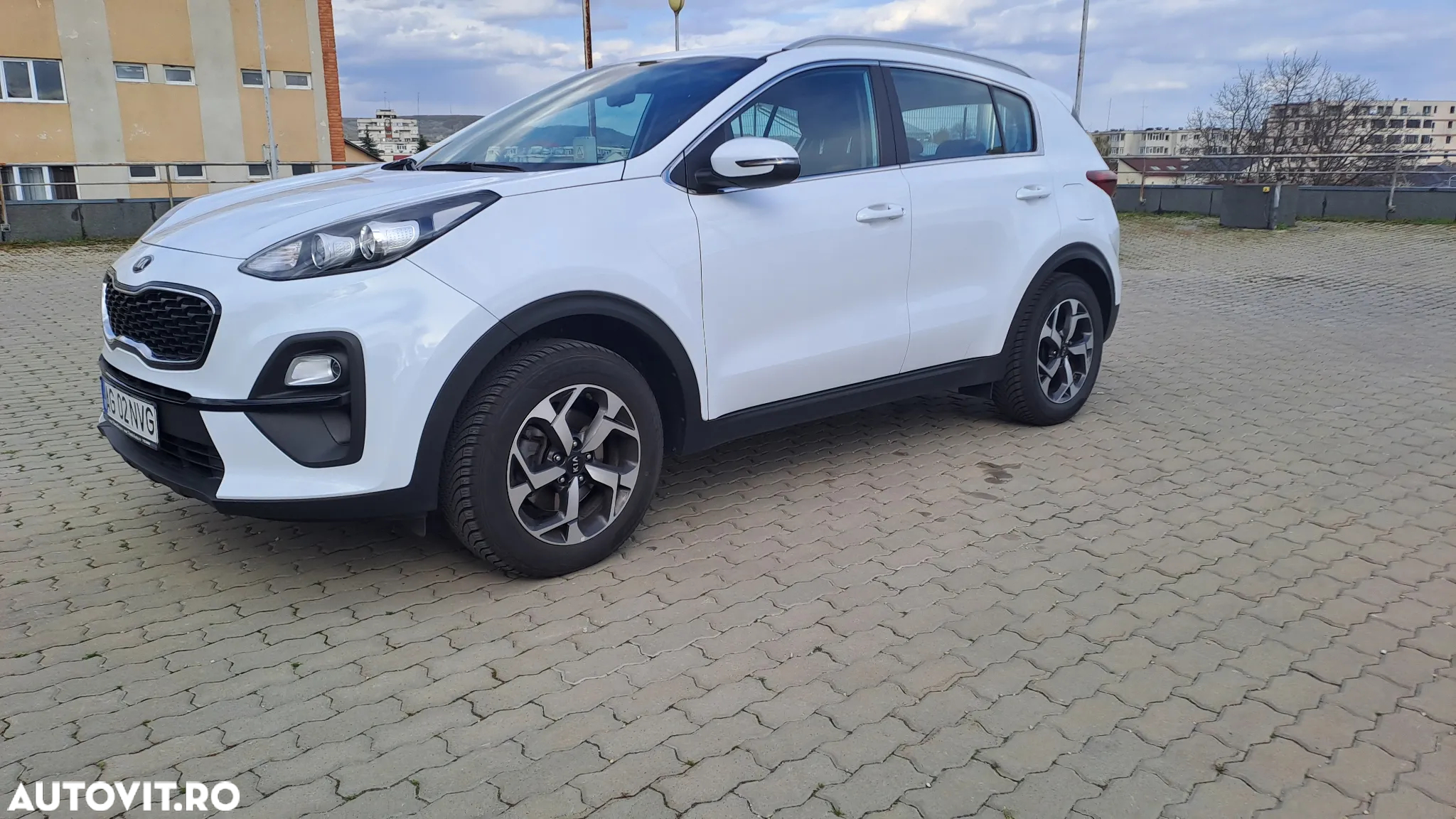 Kia Sportage - 16