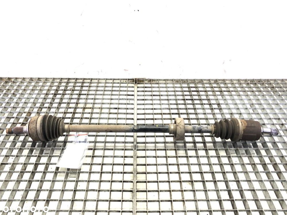 PÓŁOŚ PRAWY PRZÓD - 86.00 PLN - HONDA JAZZ II (GD_, GE3, GE2) 2001 - 2008 1.2 i-DSI (GD5, GE2) - 1