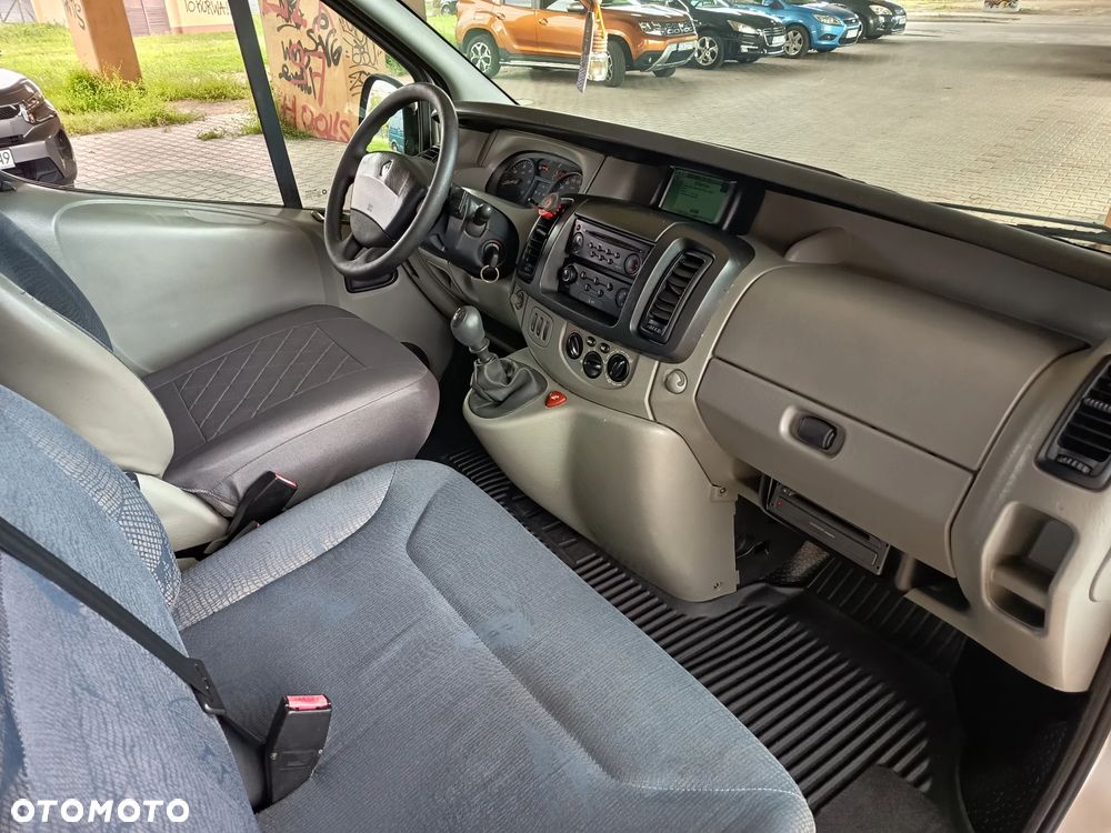 Renault TRAFIC - 14
