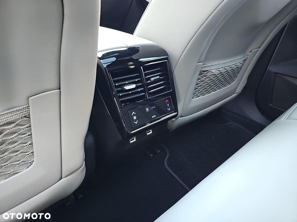 DS Automobiles DS 7 Crossback 1.6 E-Tense 4x4 Grand Chic - 33