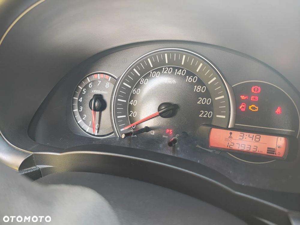 Nissan Micra - 27