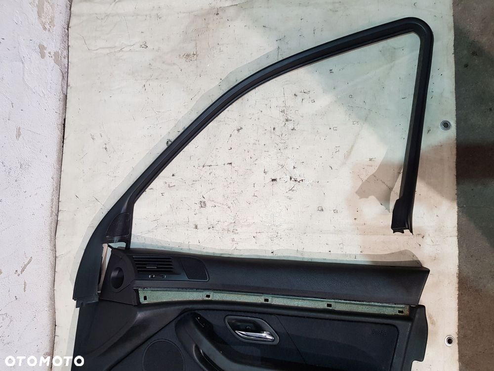 boczek tapicerka drzwi prawy przód bmw e39 eur lift sedan - 3