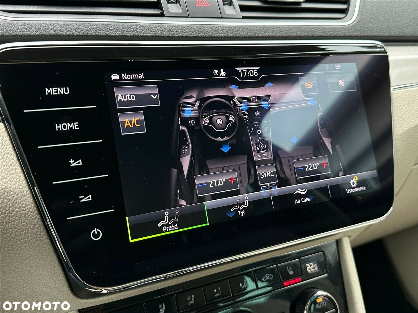 Skoda Superb 2.0 TDI SCR L&K DSG - 23