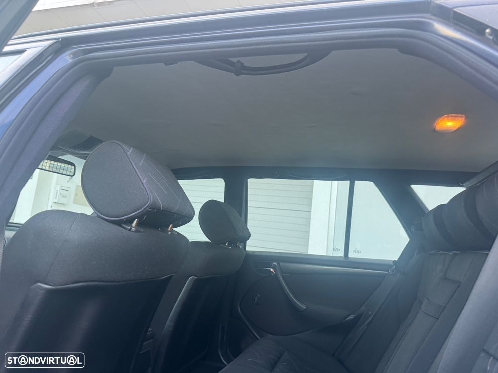 Mercedes-Benz C 220 D Sport - 7