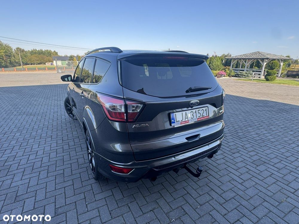 Ford Kuga - 3