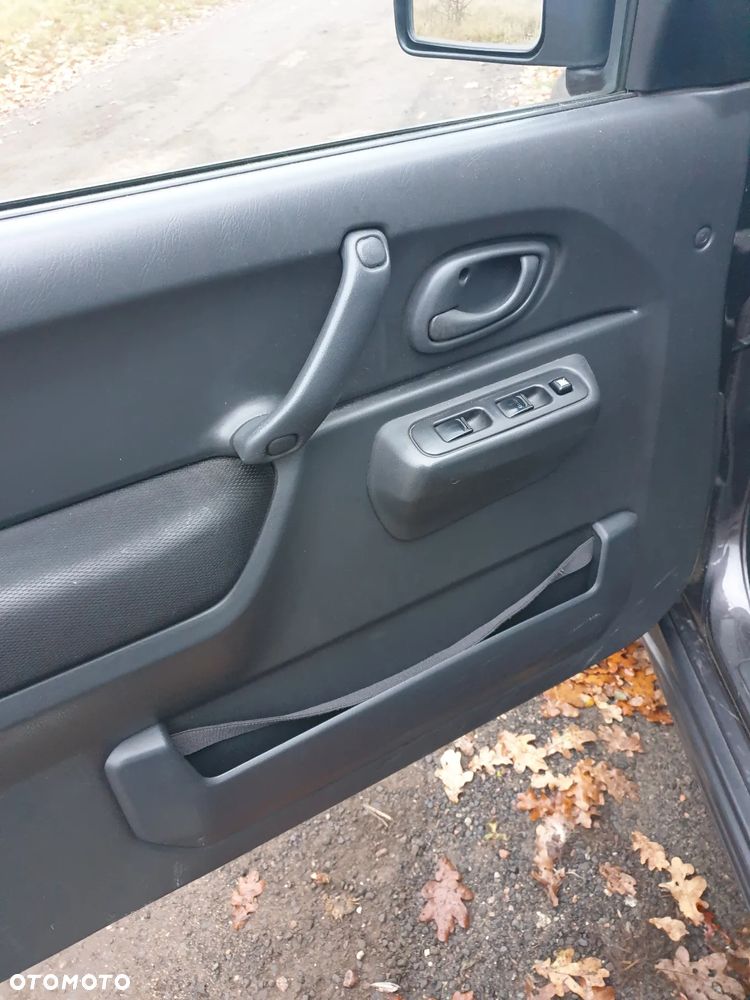 Suzuki Jimny 1.3 Elegance - 20