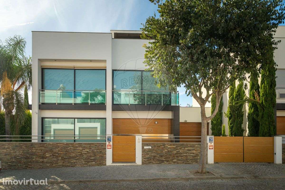 Moradia T4 para venda - Grande imagem: 3/47