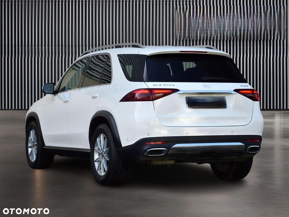 Mercedes-Benz GLE - 10