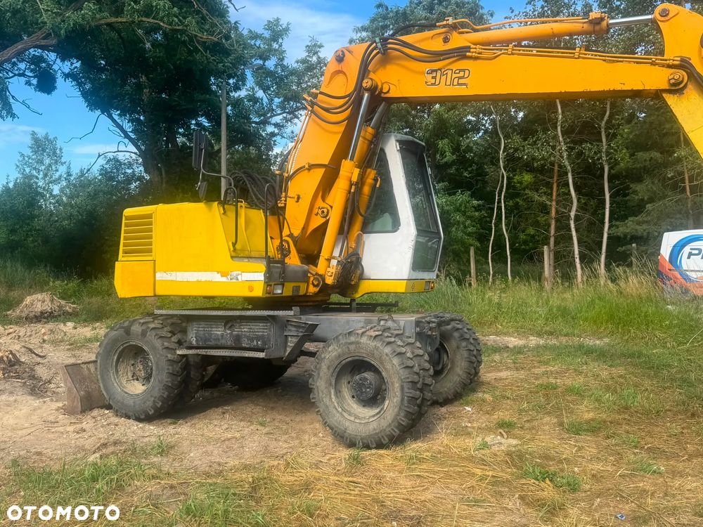 Liebherr a 312 - 7