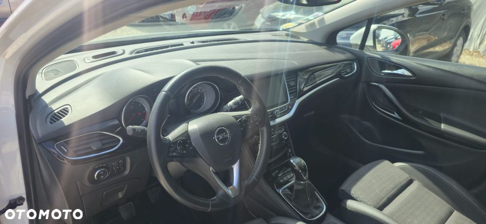 Opel Astra 1.6 CDTI DPF ecoFLEX Start/Stop Selection - 18