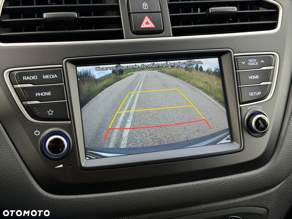 Hyundai i20 - 23
