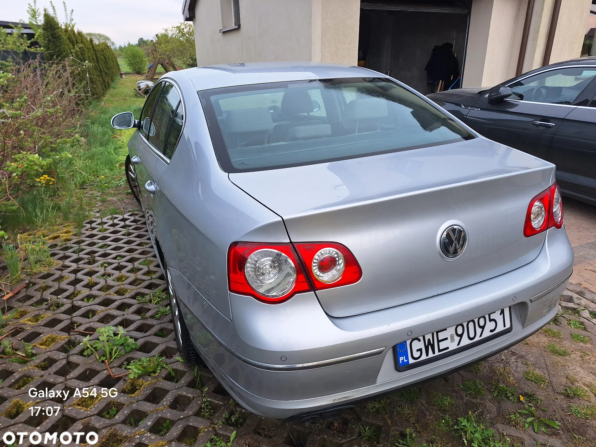 Volkswagen Passat 2.0 TDI Comfortline R-Style - 4