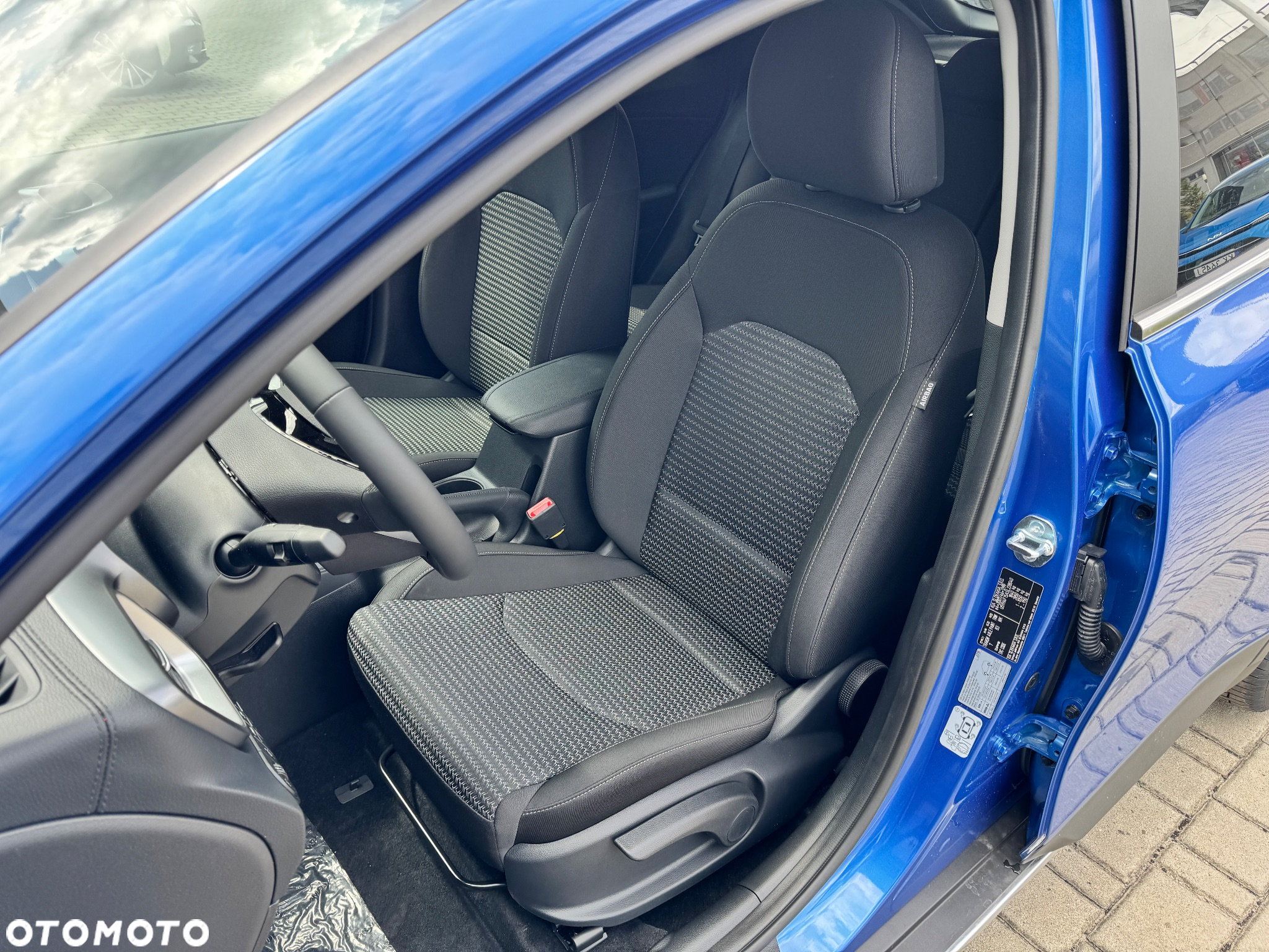 Kia XCeed 1.5 T-GDI M - 14