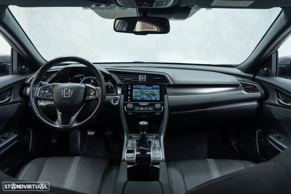 Honda Civic 1.5 i-VTEC Sport Plus - 18