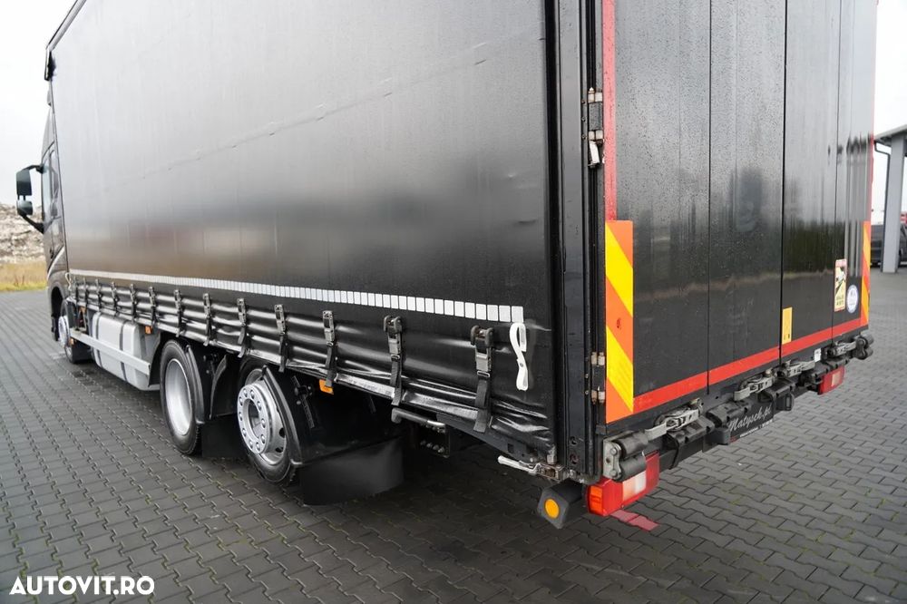 Volvo FH 460 / XXL / Prelată laterală - 7,7 m / 6x2 / Axă rabatabilă și directă / Aer condiționat parcare / - 13