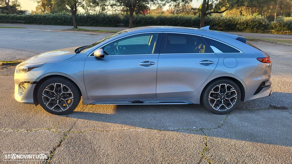 Kia ProCeed - 9