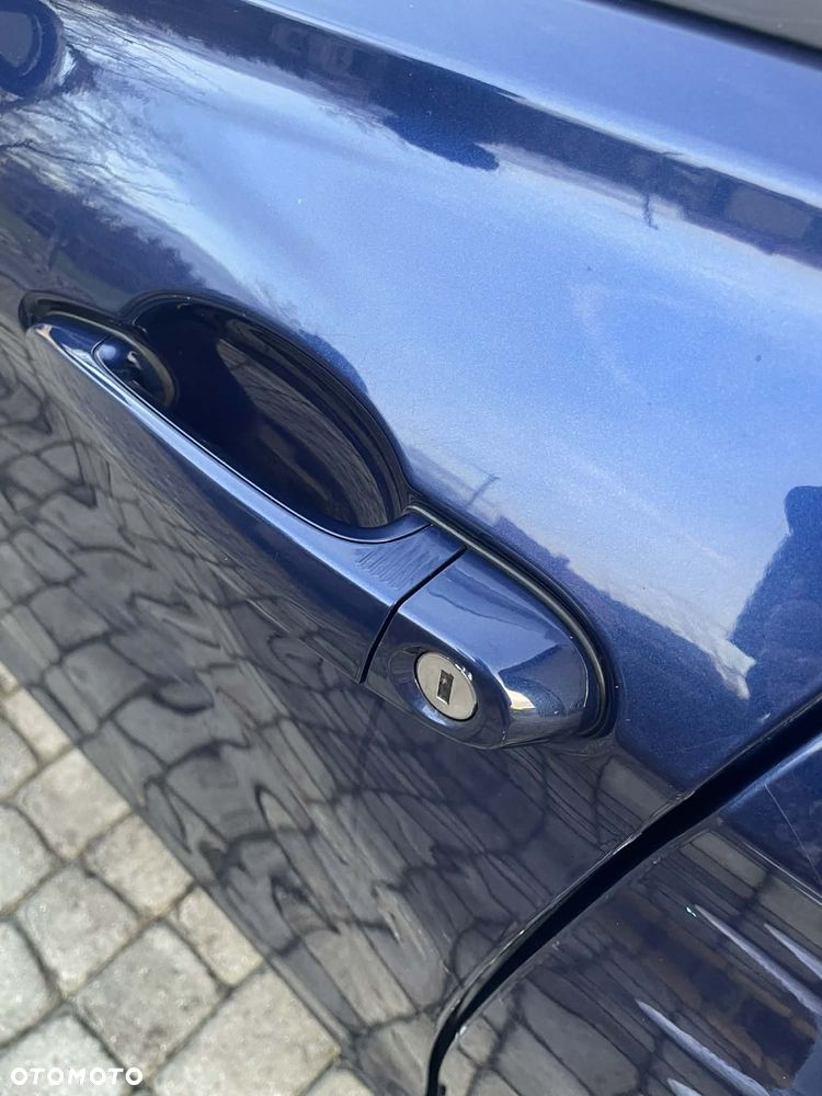 BMW Seria 3 320i xDrive Edition M Sport Shadow - 26