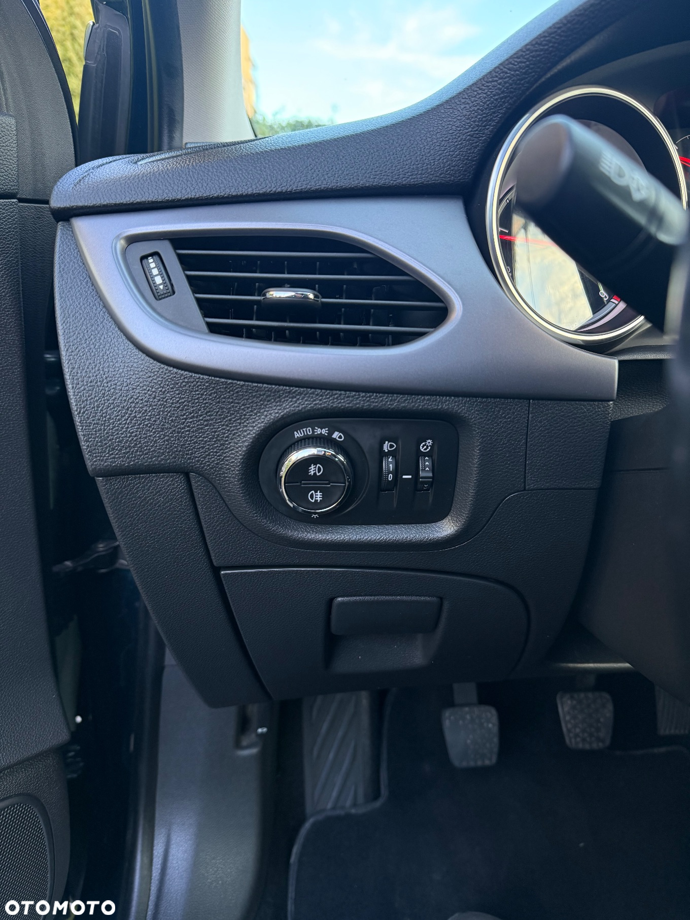 Opel Astra 1.6 D (CDTI) Start/Stop Innovation - 29