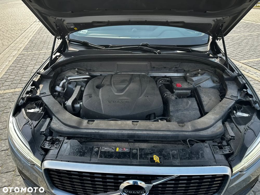 Volvo XC 60 D5 AWD R-Design - 20