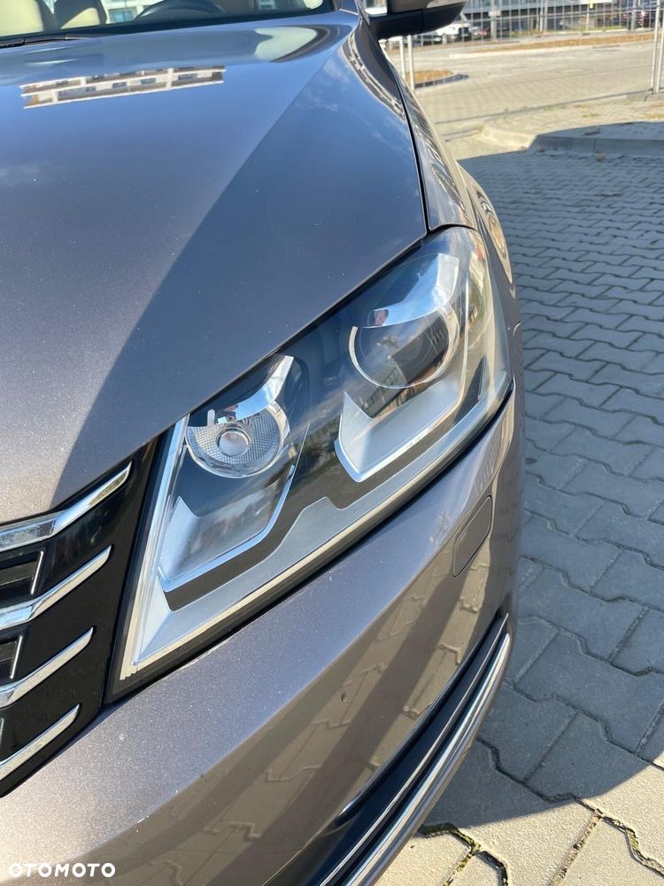 Volkswagen Passat 2.0 TDI Highline - 6