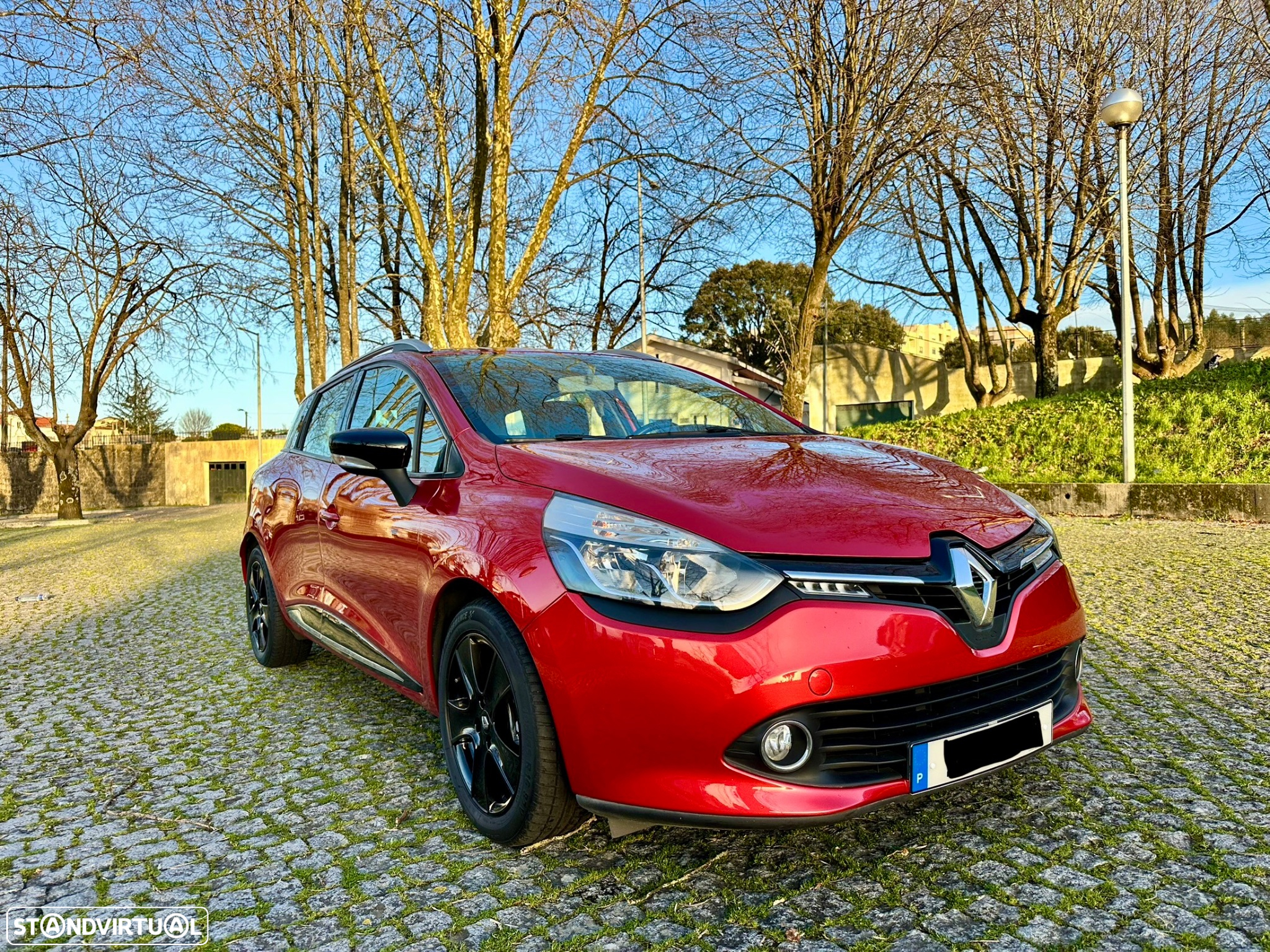 Renault Clio Sport Tourer 1.5 dCi Dynamique S - 10