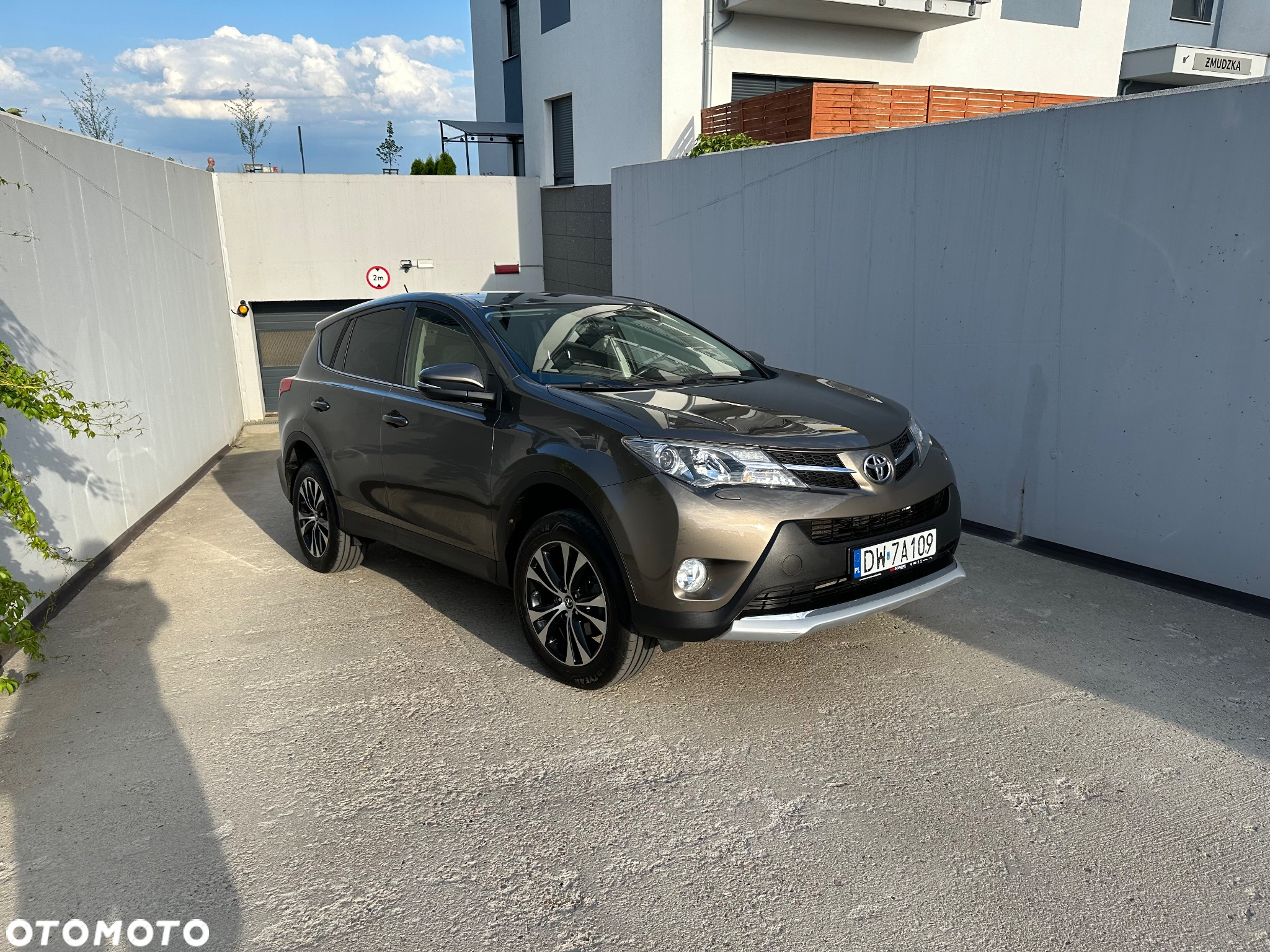 Toyota RAV4 - 13