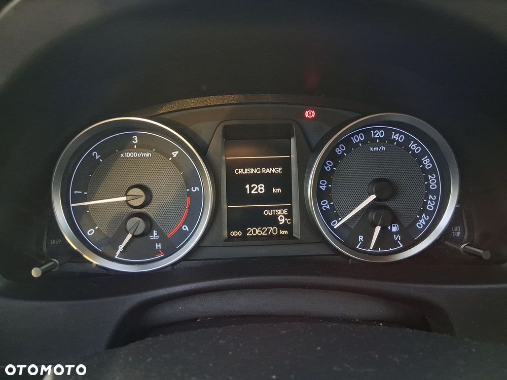 Toyota Auris - 14