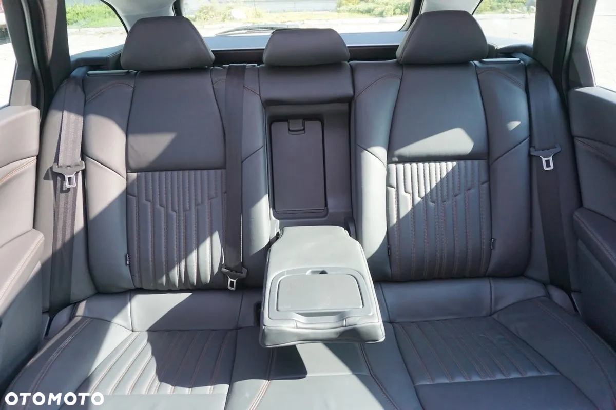 Peugeot 508 RXH BlueHDi 180 EAT6 Stop&Start - 37