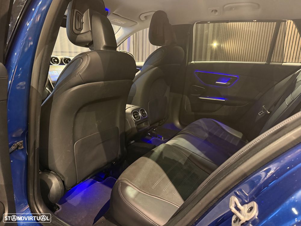 Mercedes-Benz C 300 e T 9G-TRONIC AMG Line - 24