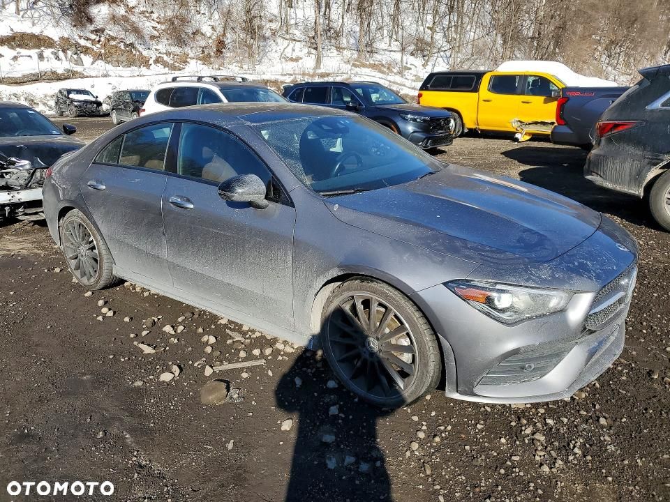 Mercedes-Benz CLA - 5