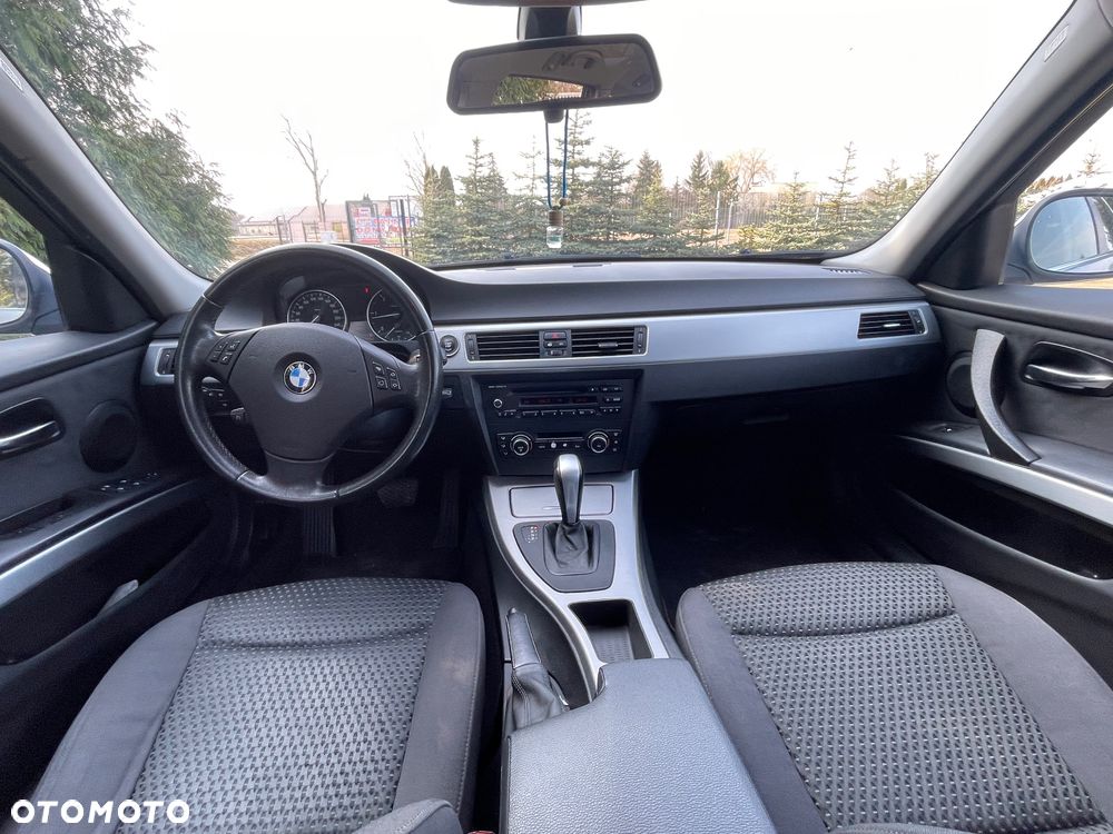 BMW Seria 3 ver-320d - 13