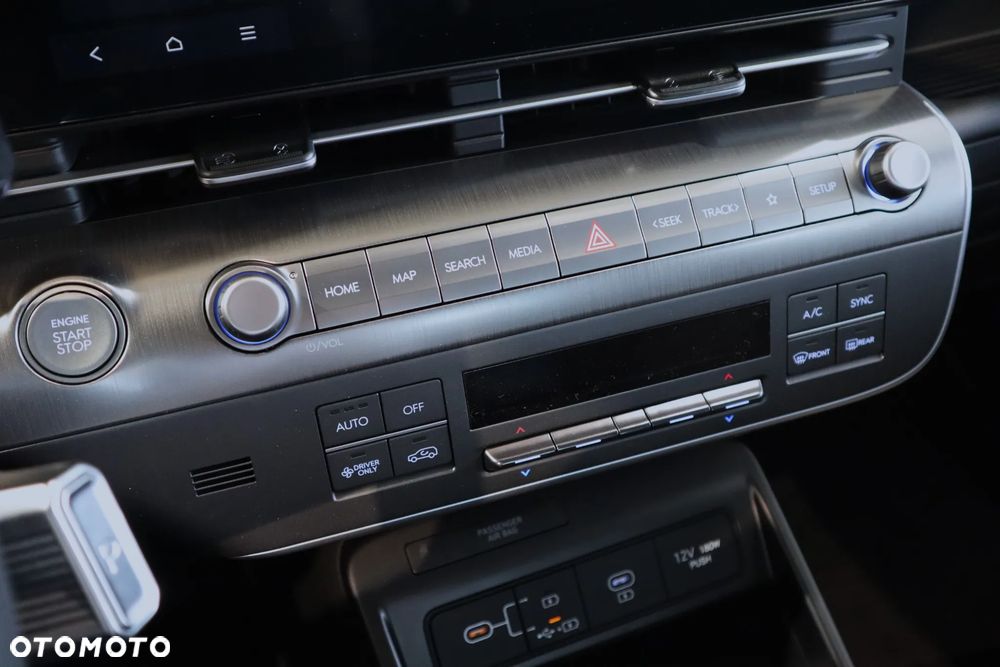 Hyundai Kona 1.6 GDI Hybrid Smart DCT - 11