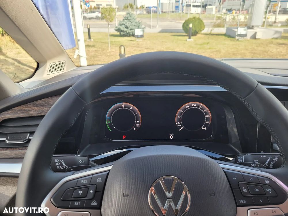 Volkswagen Multivan L 1.5 eHybrid 4M DSG 180KW Style - 12