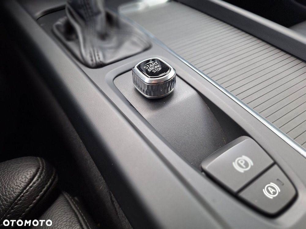 Volvo XC 60 T4 Inscription - 34