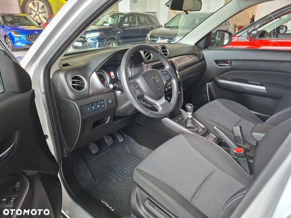 Suzuki Vitara - 6