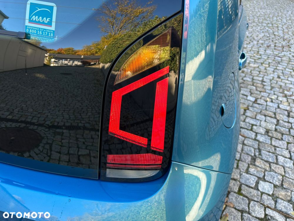 Volkswagen up! 1.0 street EU6 - 22
