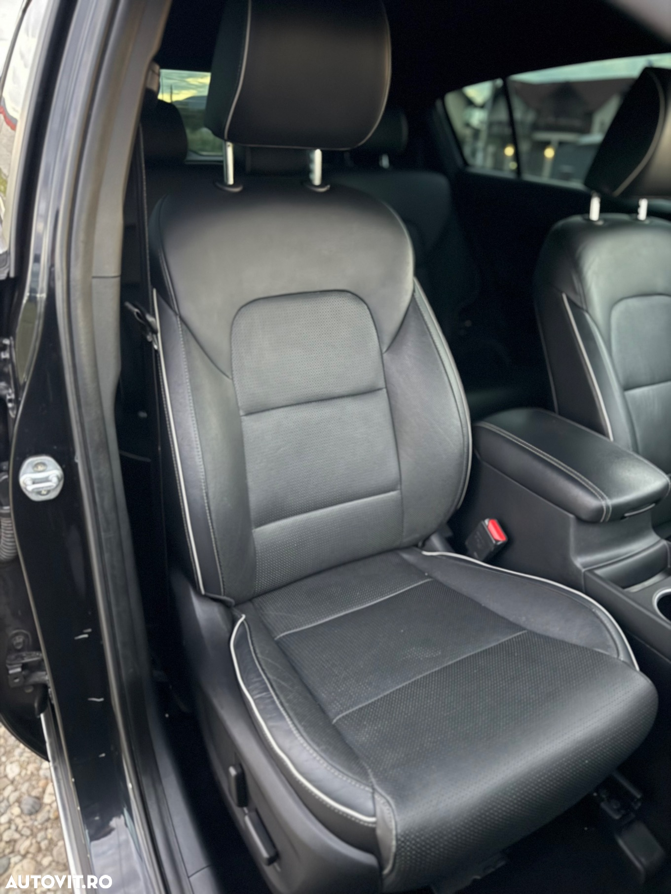 Kia Sportage 2,0 CRDI AWD Aut. GT Line - 28