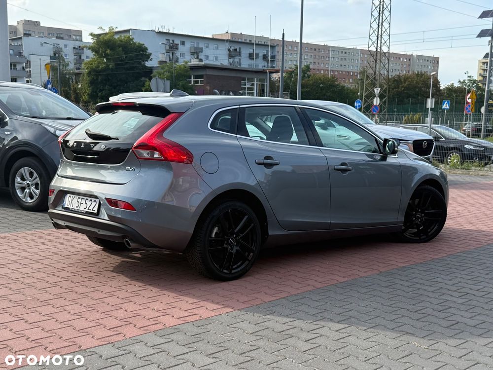 Volvo V40 D4 Drive-E Momentum - 5