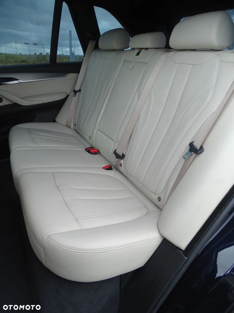 BMW X5 xDrive25d sport - 14