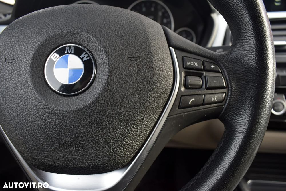 BMW Seria 3 320i xDrive Aut. Luxury Line - 15