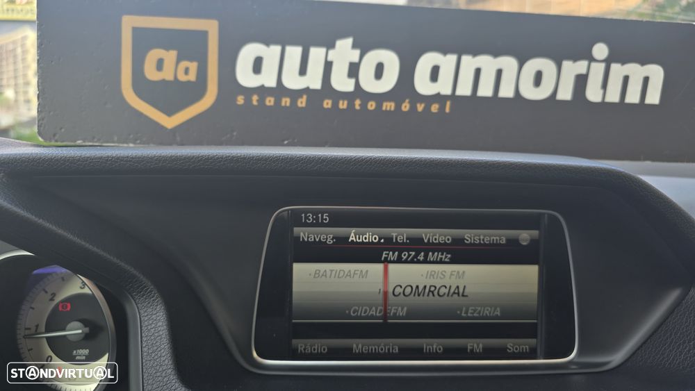 Mercedes-Benz E 250 CDi Avantgarde BlueEfficiency Auto. - 33