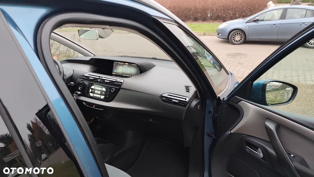 Citroën C4 Grand Picasso PureTech 130 Stop&Start SELECTION - 30