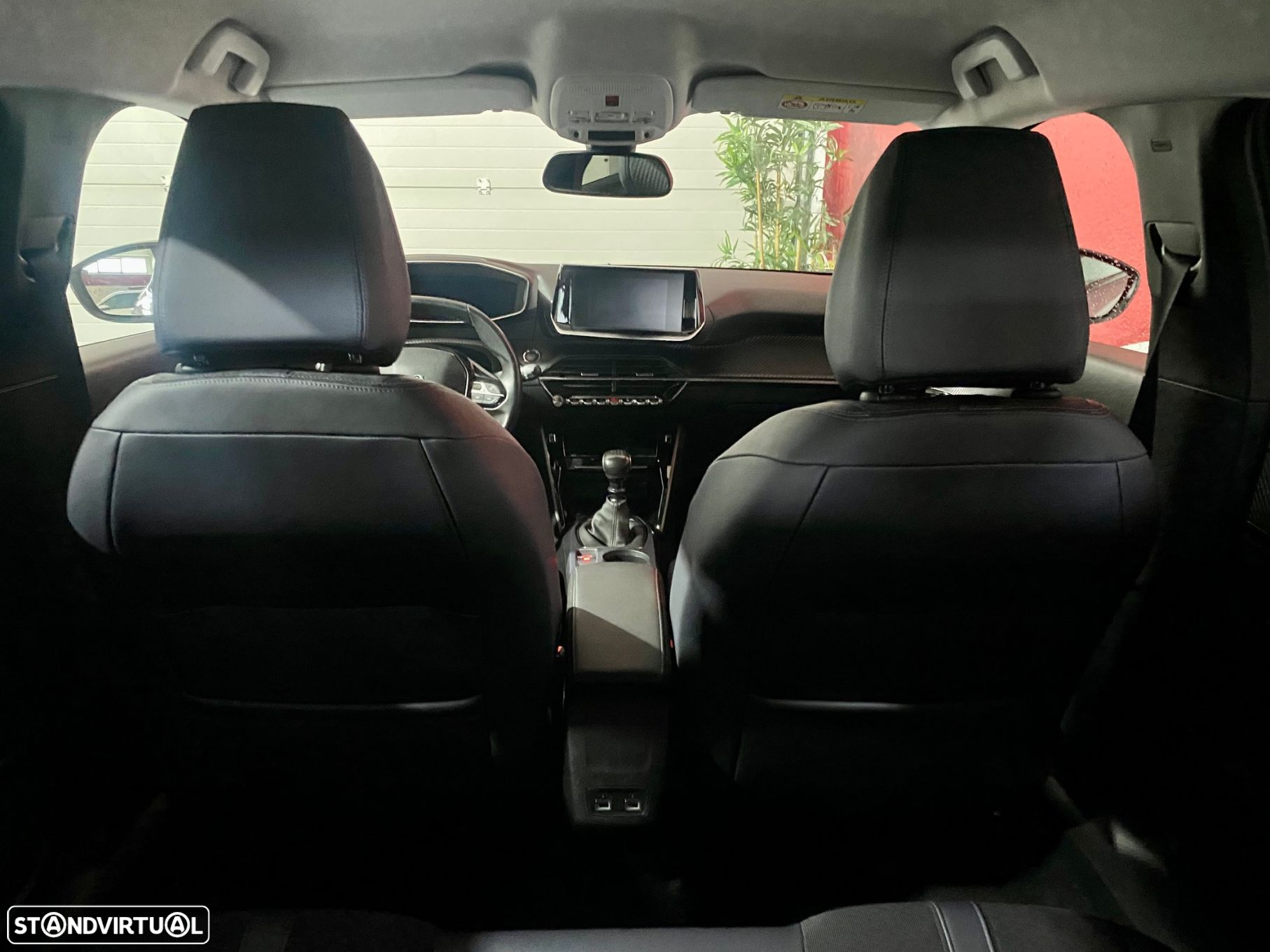 Peugeot 2008 1.2 PureTech Allure - 41