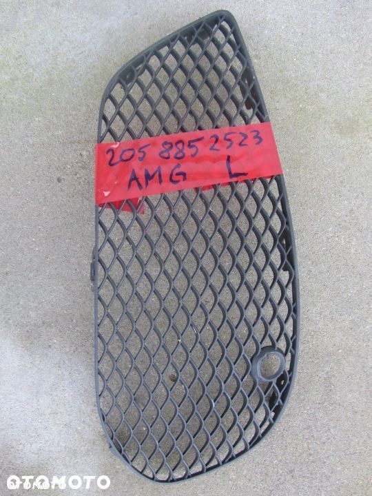 MERCEDES C 205 AMG kratka zderzaka lewa 2058852523 - 1