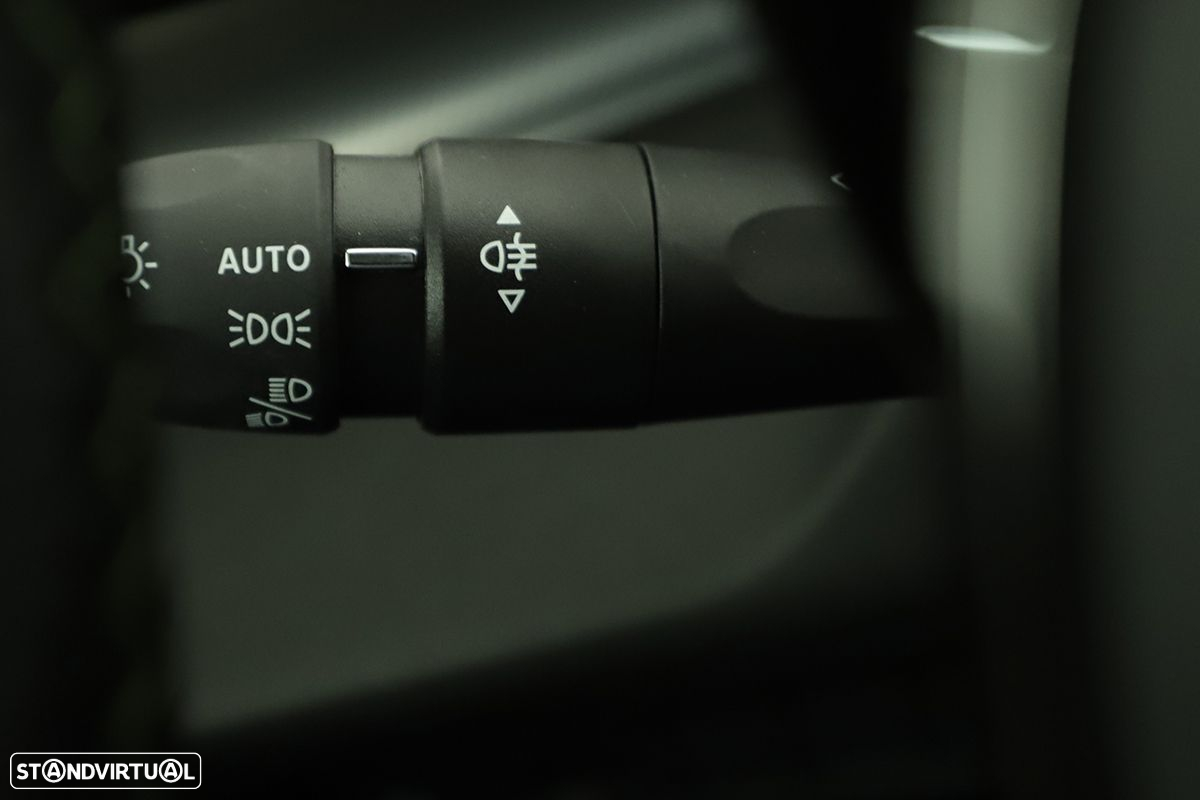 Peugeot 408 1.2 PureTech GT EAT8 - 17