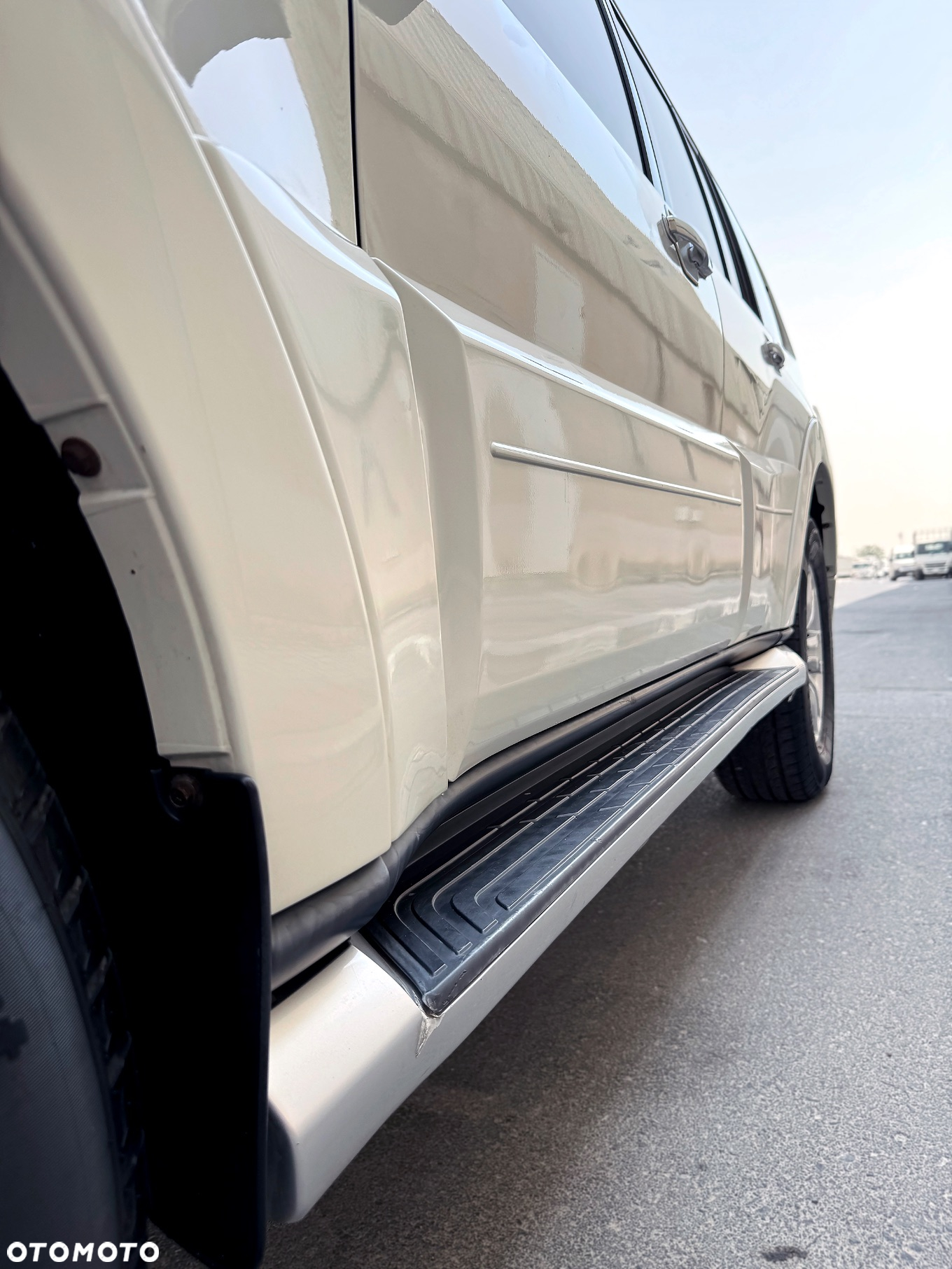 Mitsubishi Pajero 3.8 V6 Instyle - 14