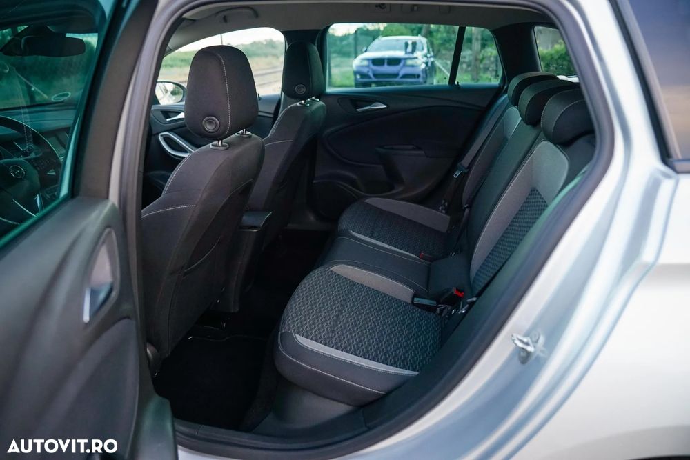 Opel Astra - 11