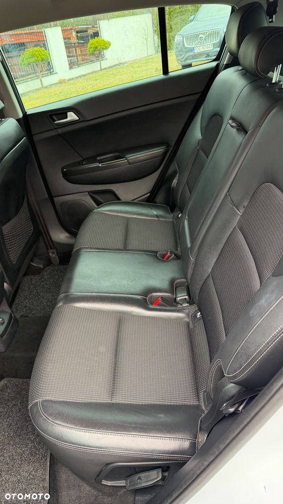 Kia Sportage 1.7 CRDI 2WD Edition 7 - 13